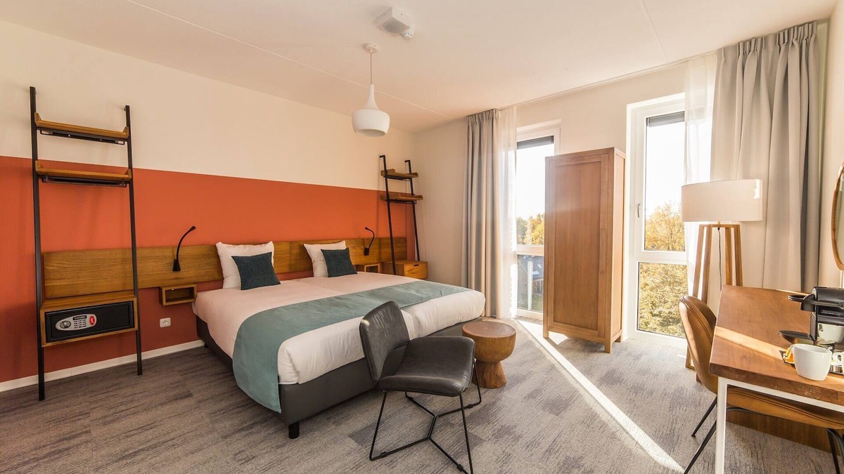 Maastricht Apartment | Stylish Flat in Luxe Hotel