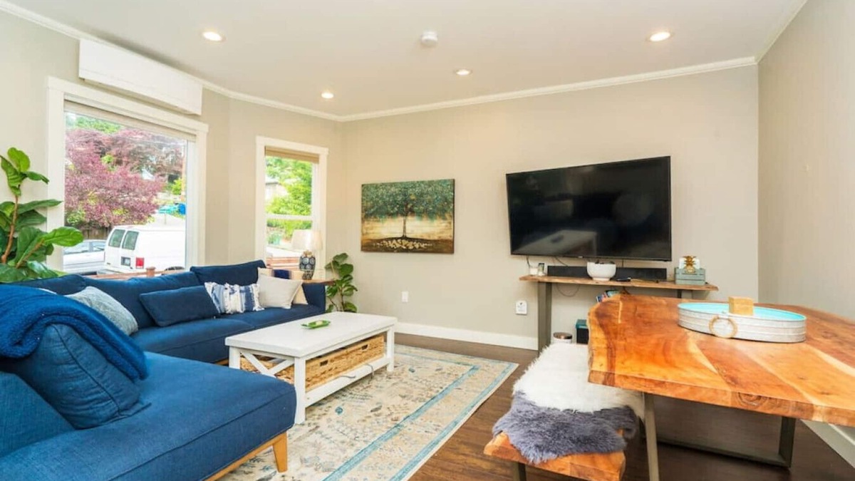 Fremont House | Stylish Fremont Retreat with Luxury Amenities