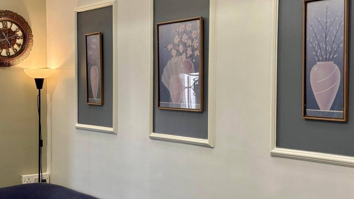 Bandra West Apartment | Stylish Fully Furnished 1BHK apartment in Heart of Bandra West, Hill Road.