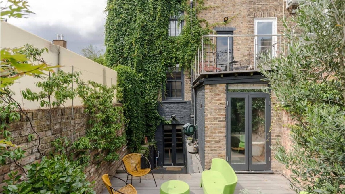 Islington Apartment | Stylish Georgian Townhouse w Sun Terrace Garden