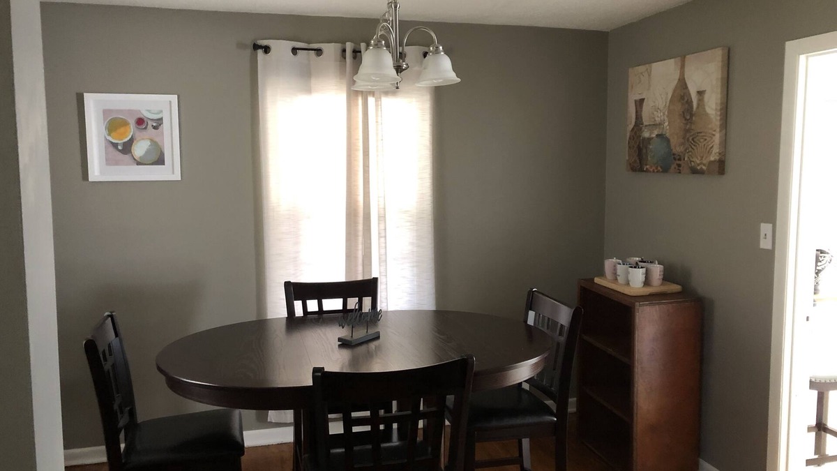 Albany House | Stylish Home awaits your stay