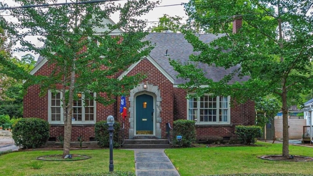 Fondren House | Stylish Home in Vibrant Fondren Neighborhood