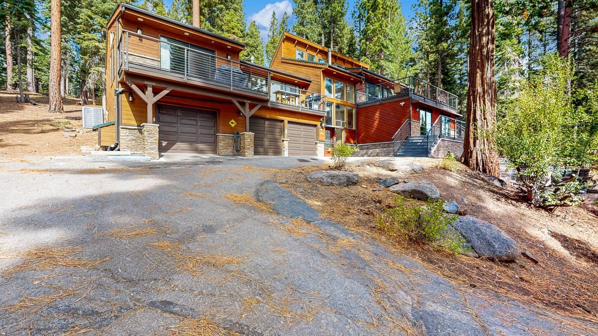 Dollar Point House | Stylish home with decks, grill & games - near lake, slopes & shops