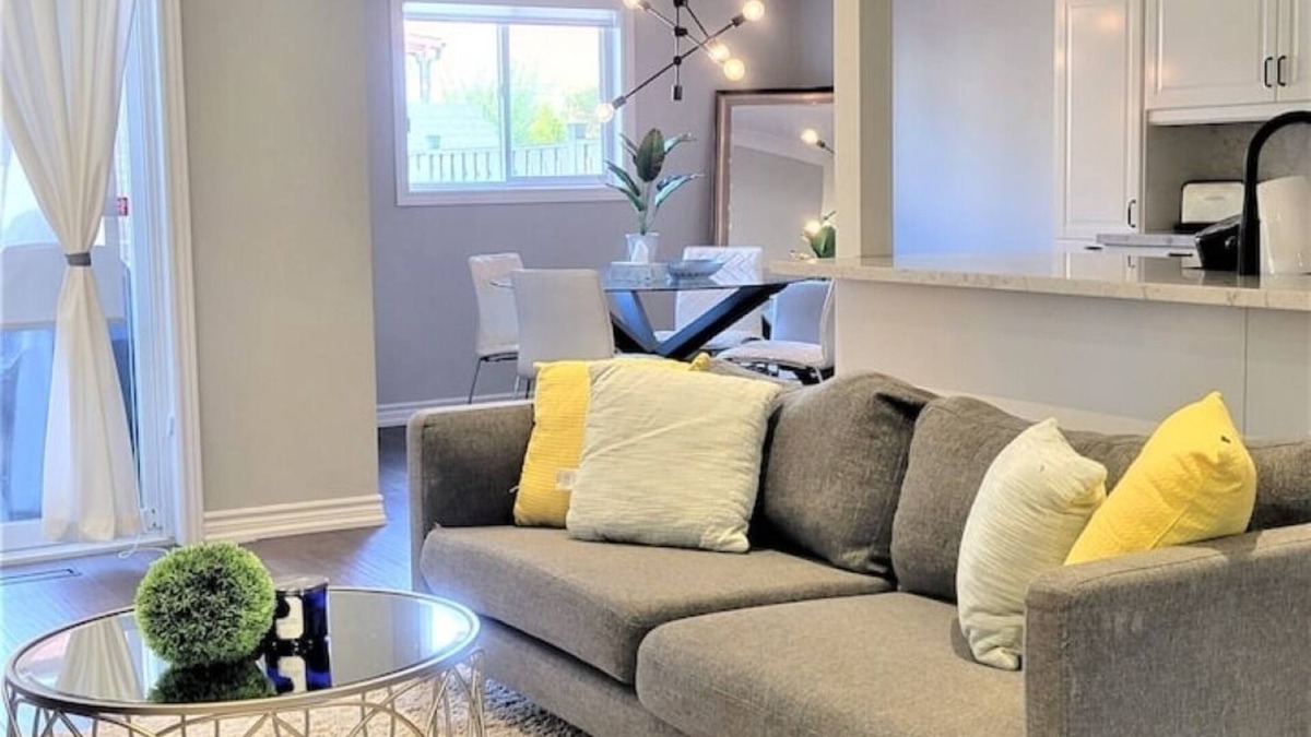 Elder Mills House | Stylish House Close to All Amenities