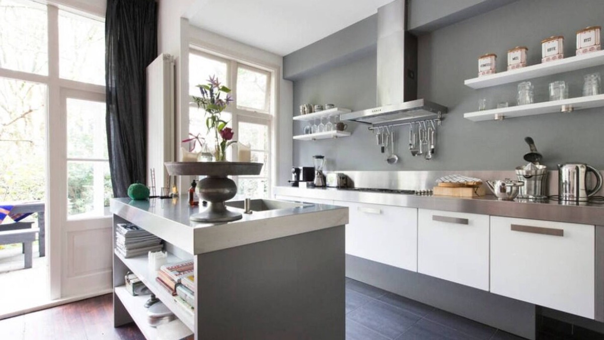 Old South Apartment | Stylish house with sunny garden nearby museum & RAI