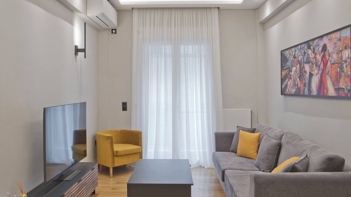 Ilisia Apartment | Stylish Ilisia Stay Luxury Fully Reno 2BR, 2BA Apt