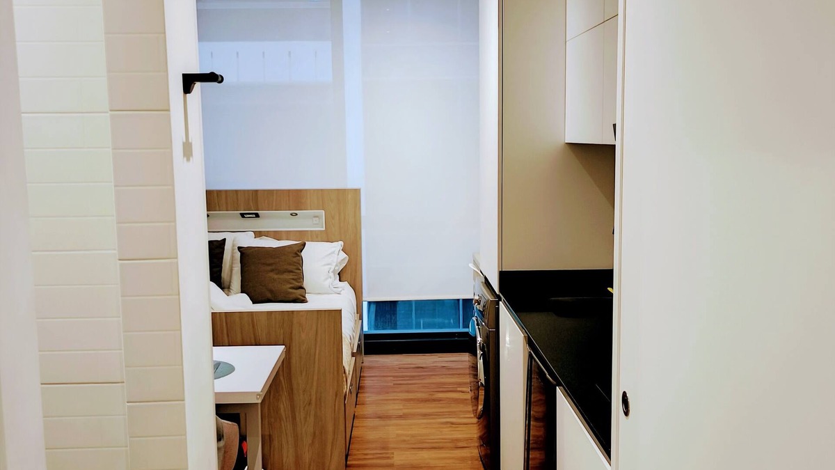 Chico Norte III Apartment | Stylish loft in Bogota. Modern amenities, smart lock, 24-hour surveillance.