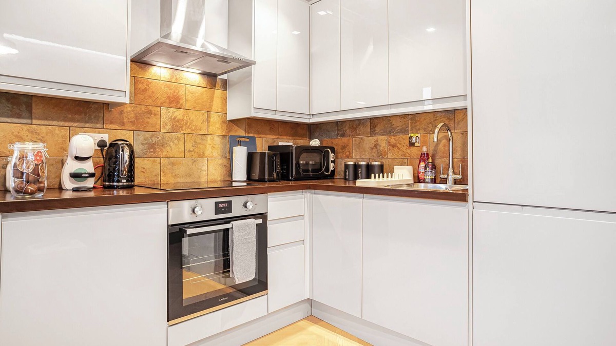Kilburn Apartment | Stylish Modern 1 Bed Apartment in London NW6*15