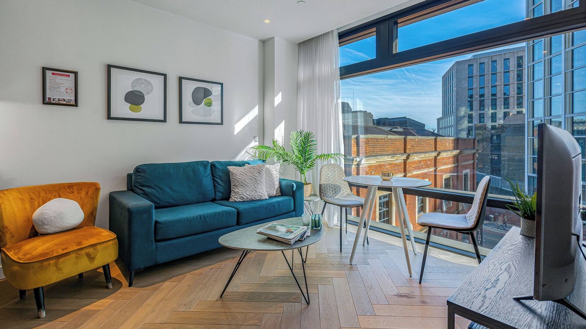 Spitalfields Apartment | Stylish & Modern 1 Bedroom Apartment in Liverpool Street, London