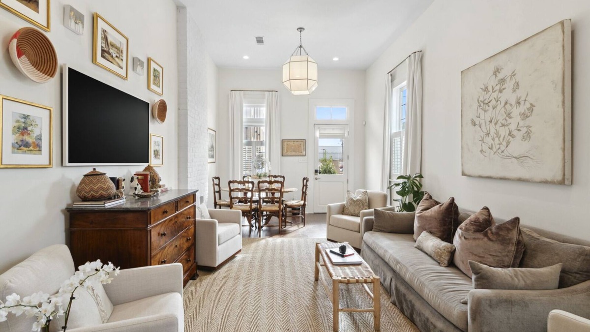 West Riverside House | Stylish & Private Uptown NOLA Home & yard.