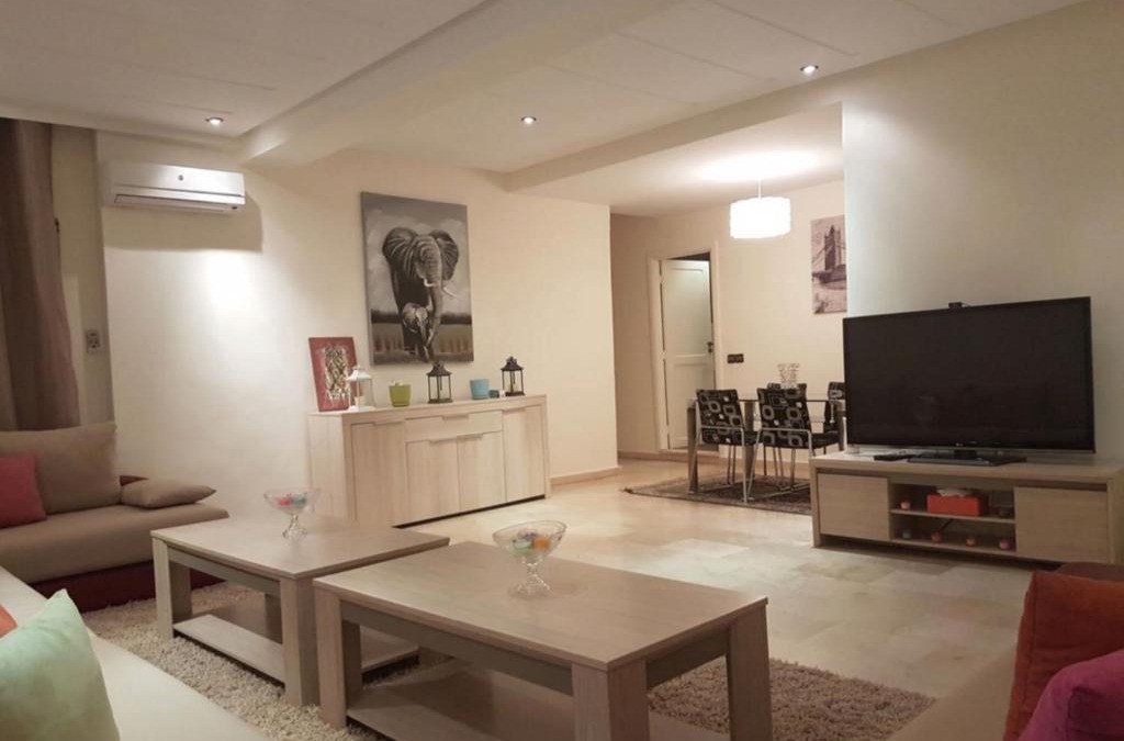 LA GIRONDE Apartment | Stylish Property Perfect for Business & Leisure Trips