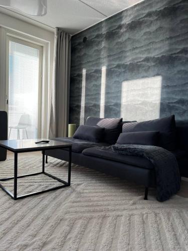 Jyvaskyla Apartment | Stylish renovated apartment with sauna! Free Parking!