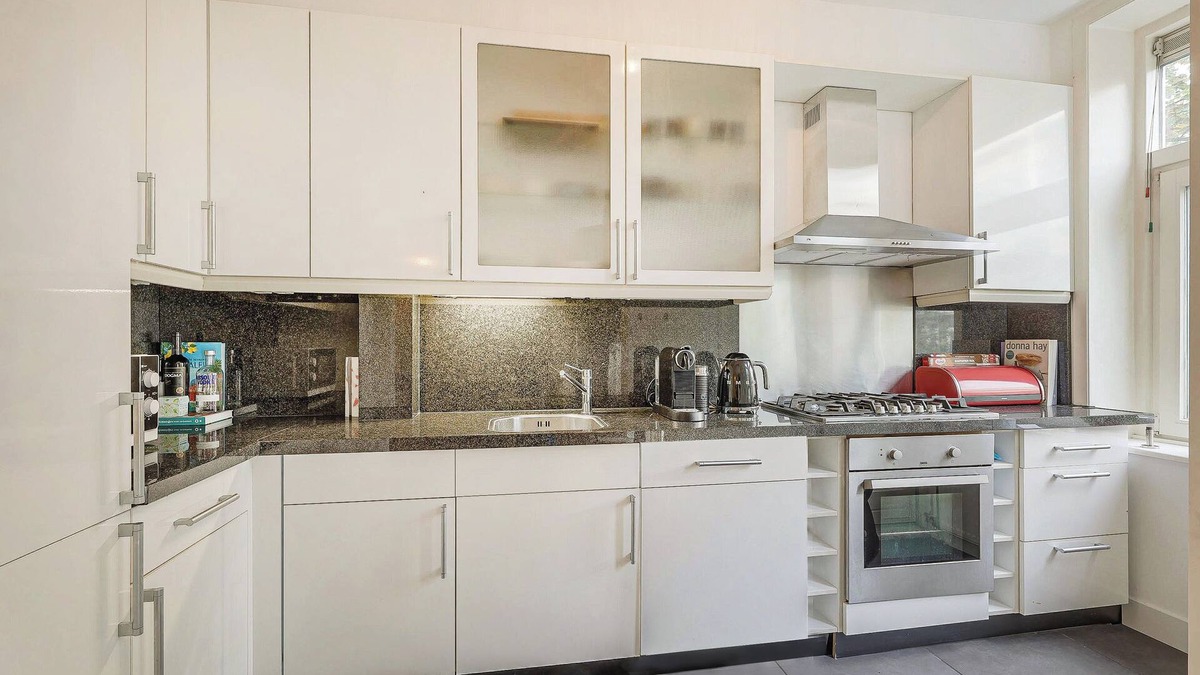 Rijnbuurt Apartment | Stylish Scandinavian Apartment near De Pijp, Amsterdam!