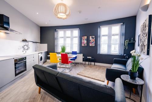 Pontcanna Apartment | STYLISH SPACIOUS 2-BED & High Ceiling