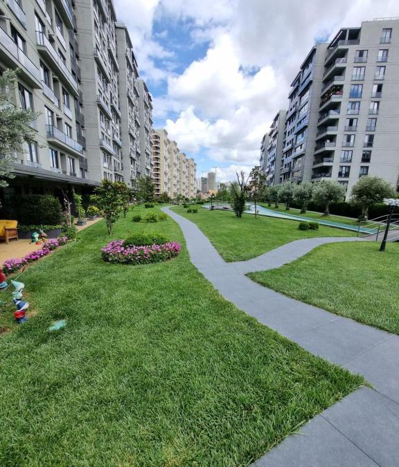 Esenyurt Apartment | Stylish & Spacious 2-Bedroom Apartment-Istanbul