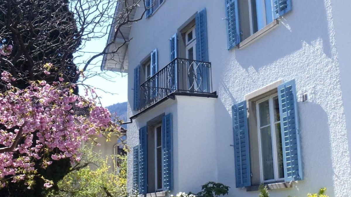 Chur Apartment | Stylish, spacious flat in an art nouveau villa