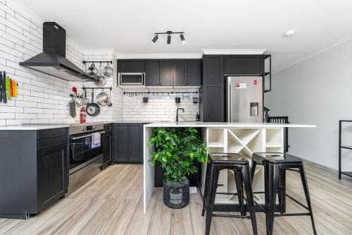 Manuka Apartment | Stylish Stay in Griffith 3 mins from Kingston - Hosted by Canstay