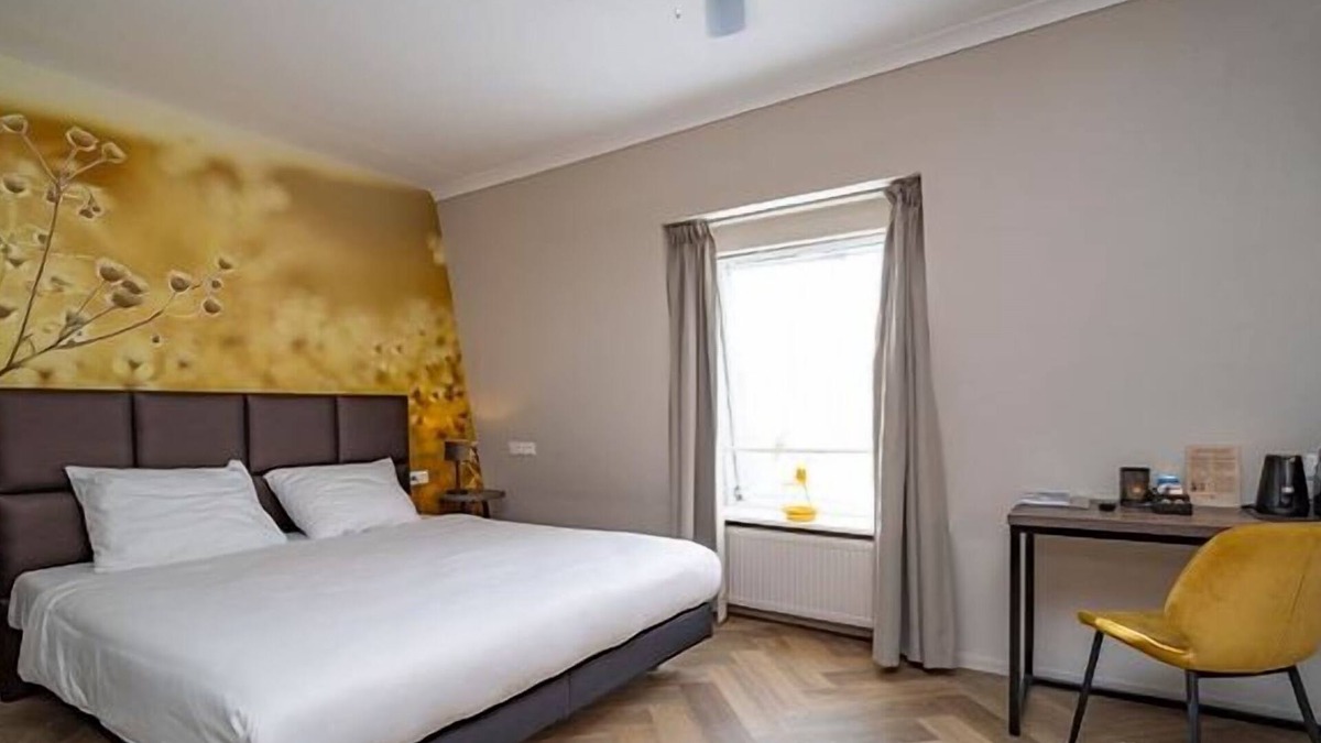 Made House | Stylish Stay w/Onsite Dining Near Biesbosch Park and Scenic River Trails