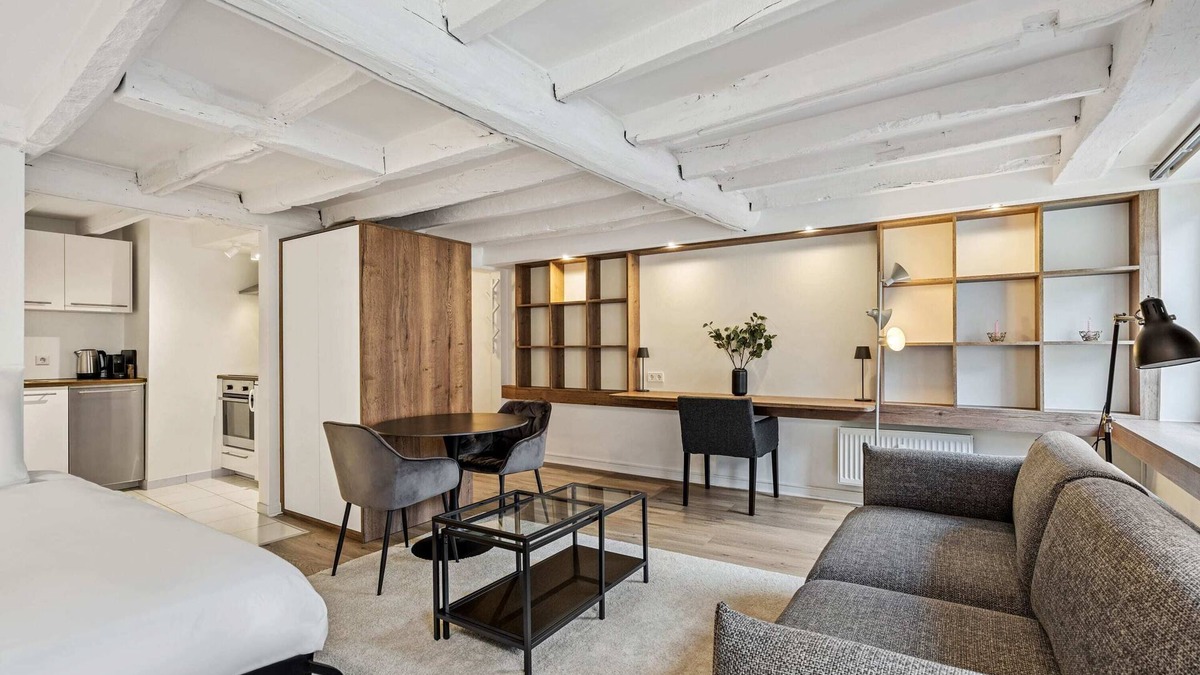 Ville Haute Apartment | Stylish Studio in Vibrant Luxembourg City