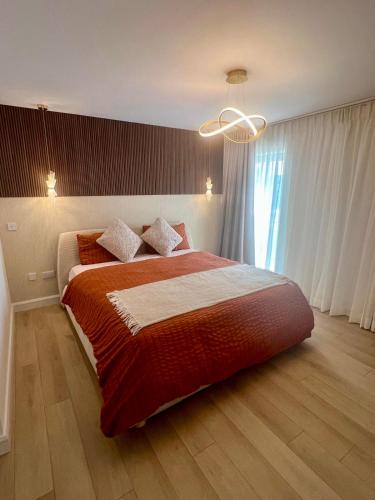 Tyrrelstown House | Stylish SuperKing and King Ensuite Bedrooms in Dublin