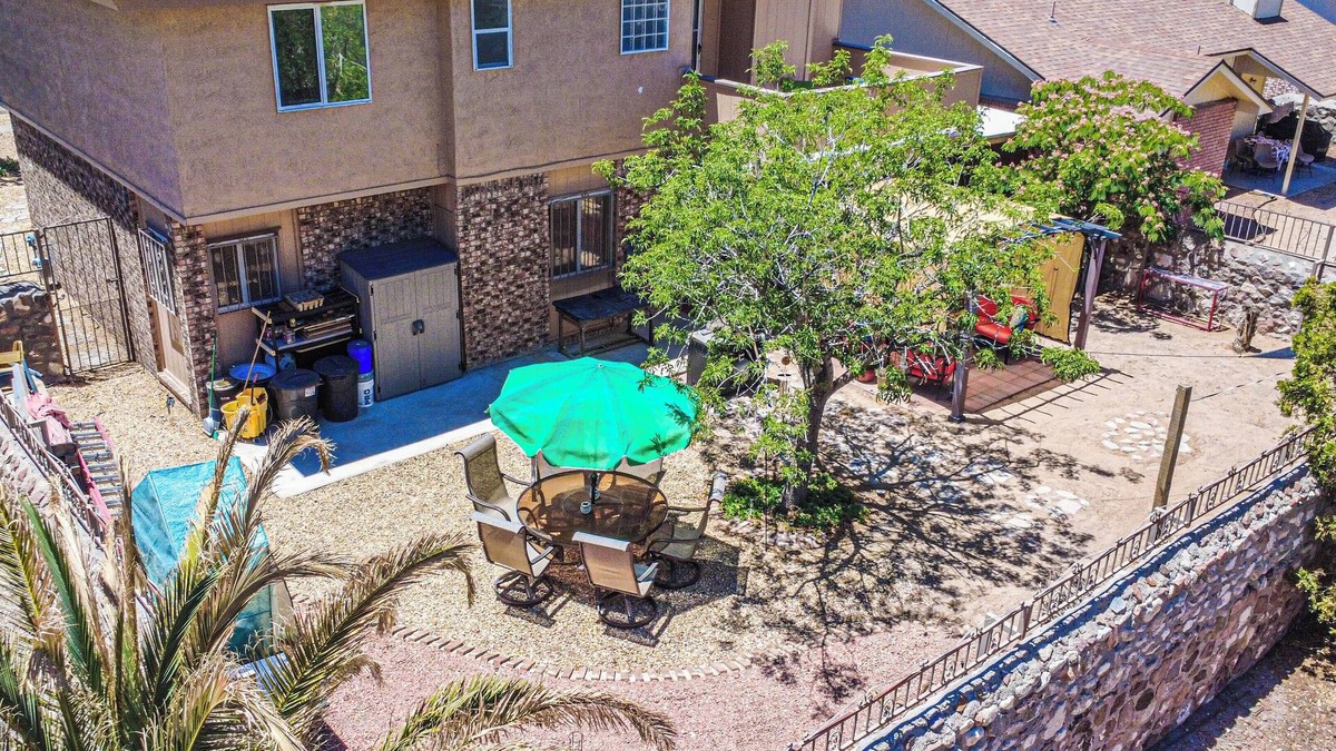 El Paso House | Stylish themed 2BR w/Office · Great for Professionals · Cozy, Clean & Peaceful