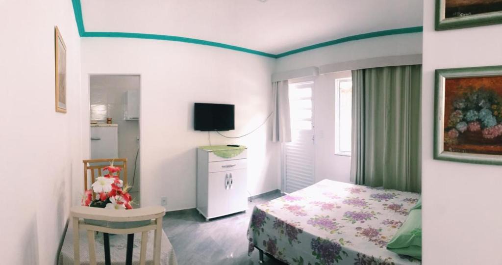 Parque Burle House | Suíte com cozinha no quintal da casa