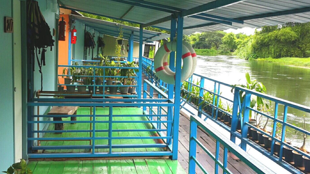 Tha Mai Ruak Hotel | Suanphet Riverview Resort