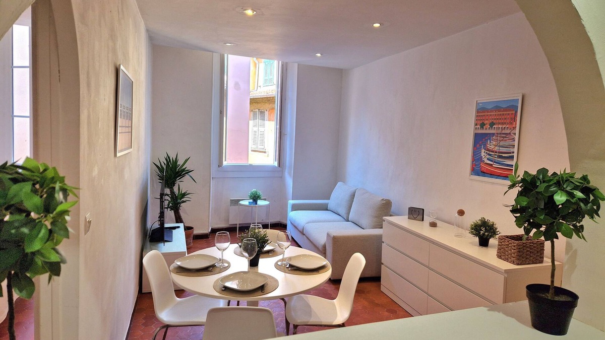 Carabacel Apartment | Sublime Appartement 4P. Dans le Vieux-nice