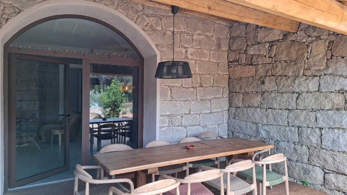 Porto-Vecchio House | Sublime swimming pool villa for 10 people 5 minutes from Porto-Vecchio in the countryside