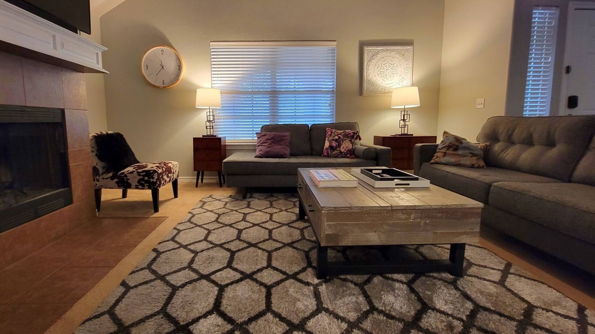 Westbury South House | Suburban home with personality + a great location.