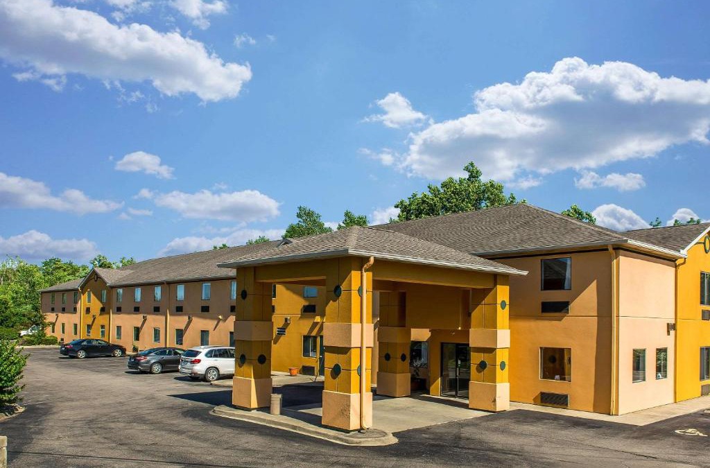 Mason Hotel | Suburban Studios Mason Hwy 42