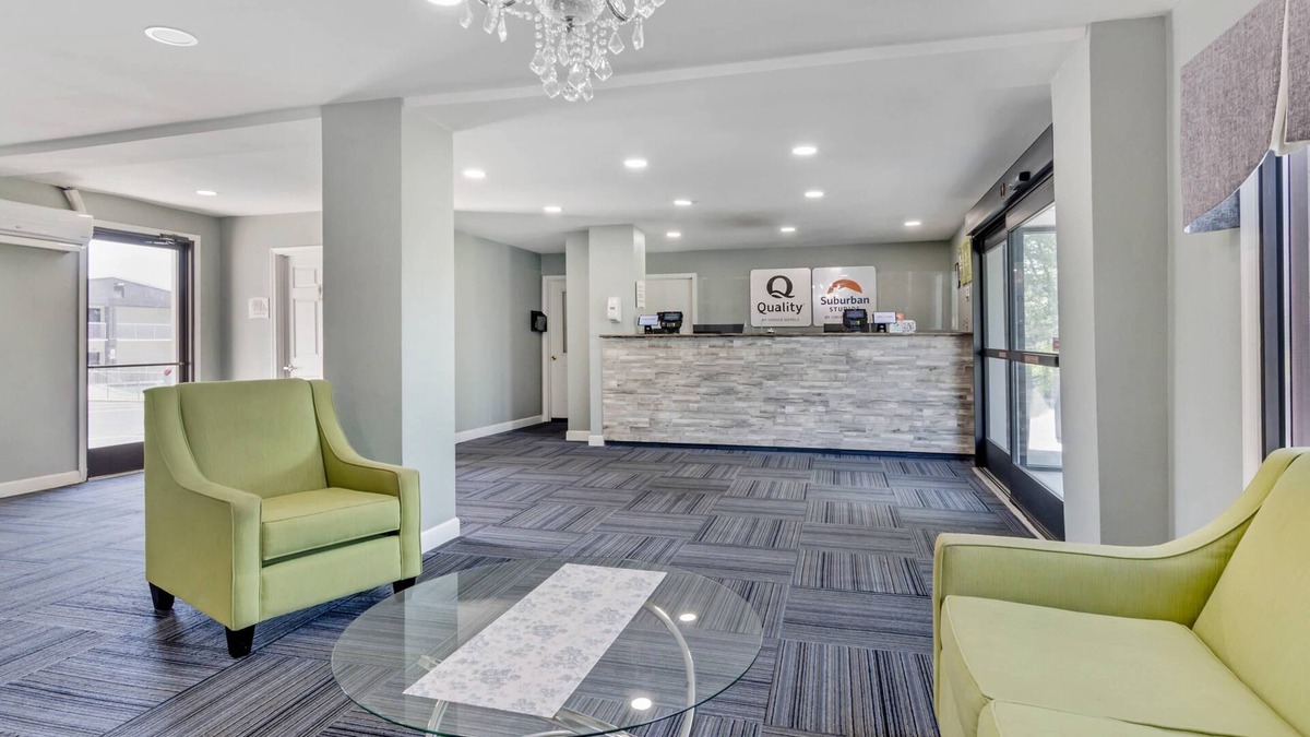 Verona Hotel | Suburban Studios Verona - Staunton North