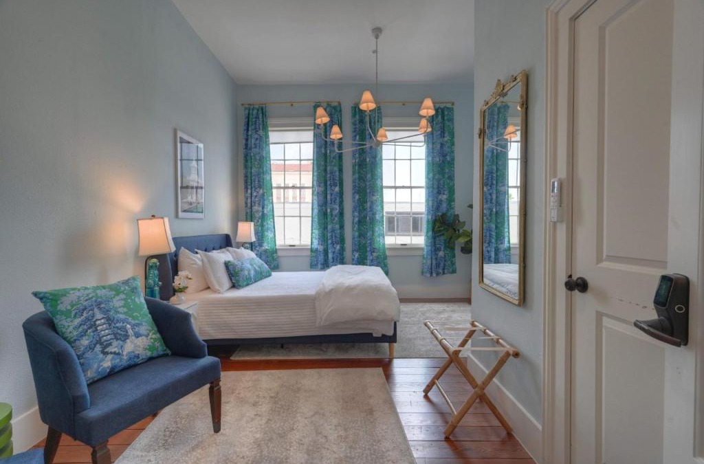 Crystal Beach Hotel | Sugars INN Room #4