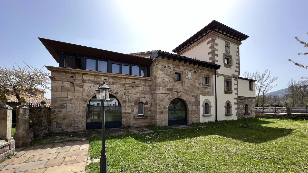 Hermandad de Campoo de Suso Apartment | Suitable. PAULINO (LAS CASONAS DE DON PEDRO GROUP)