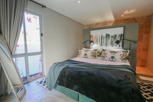 Windhoek Apartment | Suite 9 The Village