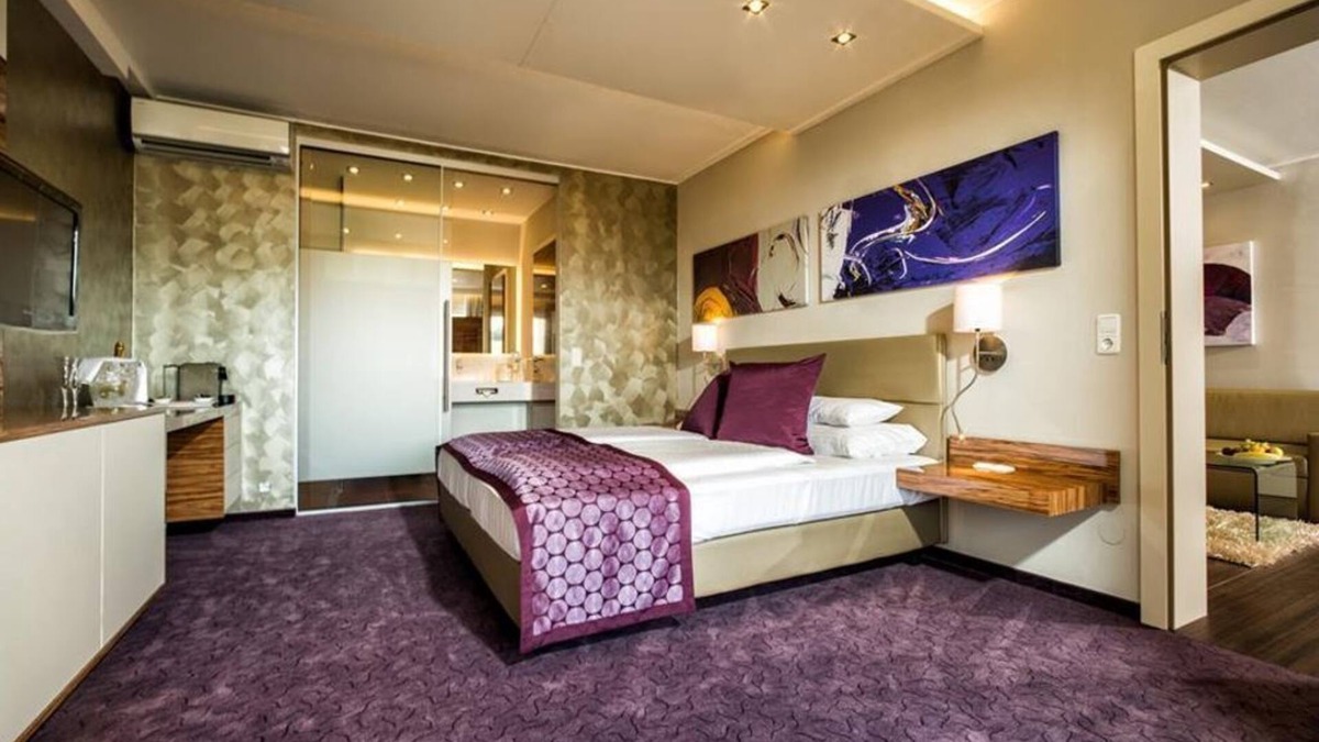 Loipersdorf bei Fuerstenfeld House | Suite Carisma - 1 Nacht - Thermalhotel Leitner