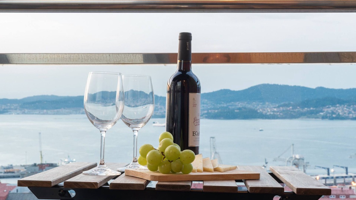 Lavadores Apartment | Suite Dekuxe By Aragon