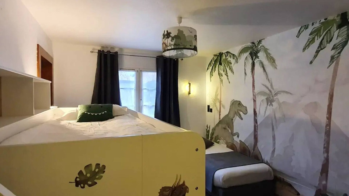 Arbigny Apartment | Suite Dino 5 persons