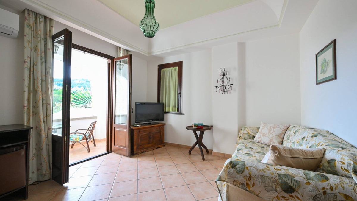 Succhivo Bed & Breakfast | Suite-Executive-Ensuite with Shower-Terrace-Suite
