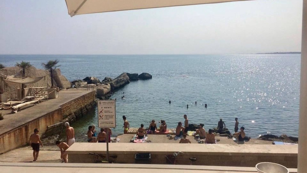 Giovinazzo Apartment | suite from grandfather Luigi 100 meters from the sea and the center⭐️⭐️⭐️⭐️⭐️💯