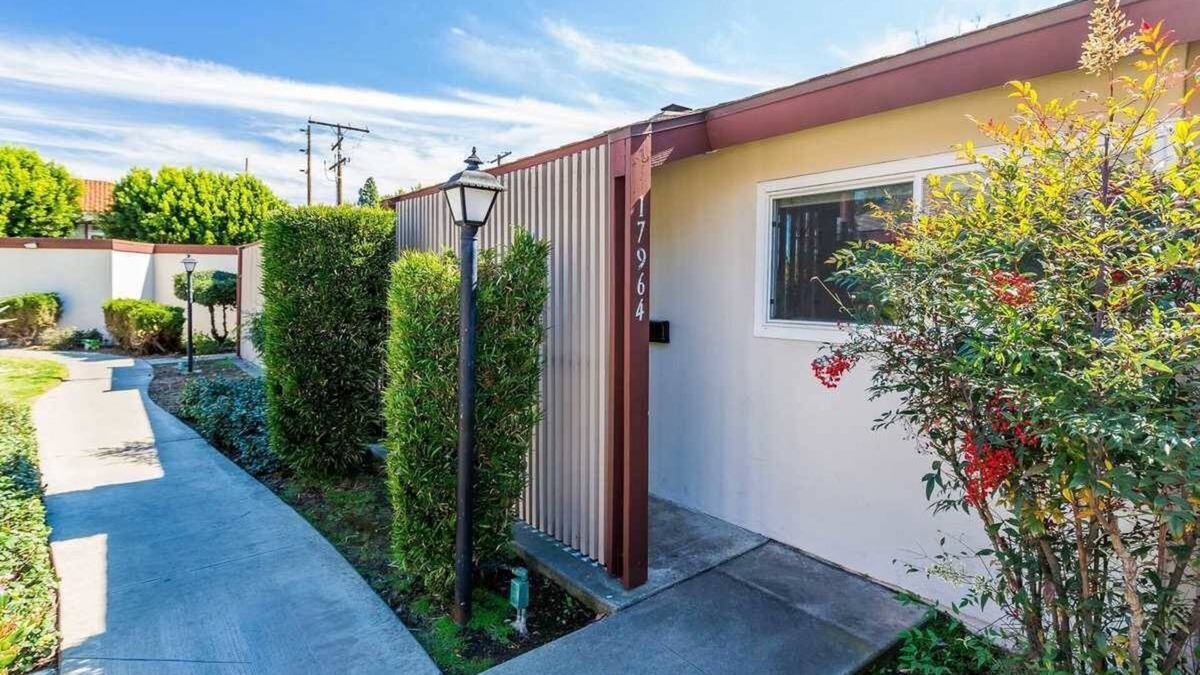 Tustin Apartment | Suite in the Heart of Tustin