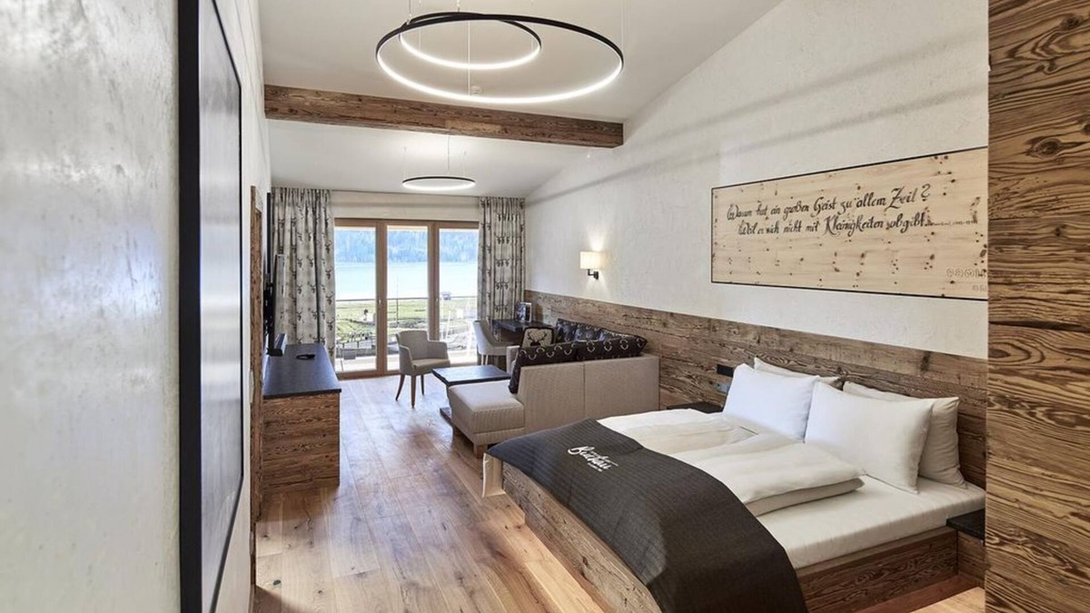 Buchau House | Suite Kaiser Max IV, Auszeit All Inclusive - Familienresort Buchau