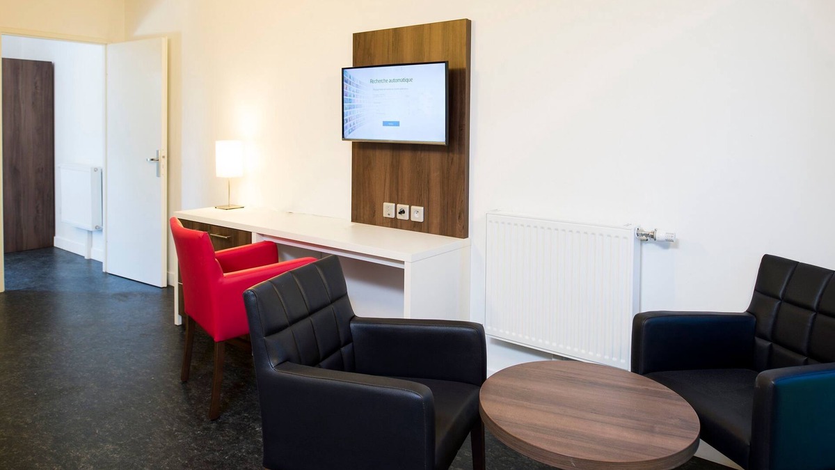 Dijon Hotel | Suite Moderne 100m du Centre|Wifi + Salon Privé