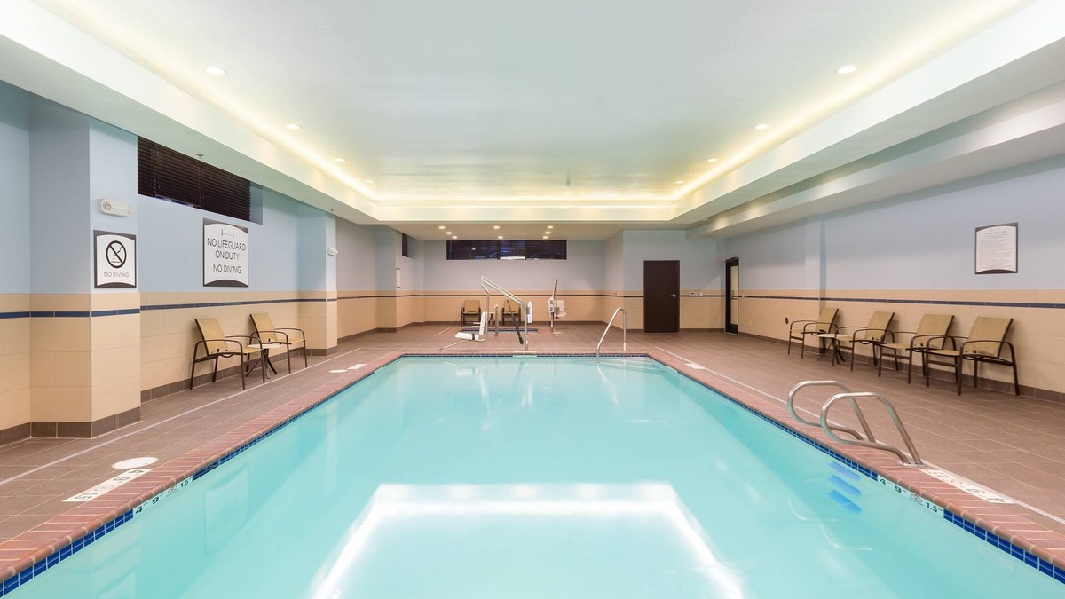 Fremont Apartment | Suite Near Downtown. Breakfast, and Pool Access!
