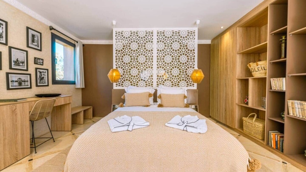 Gmassa House | SUITE OASIS, 1 bed/1 bath, heated pool