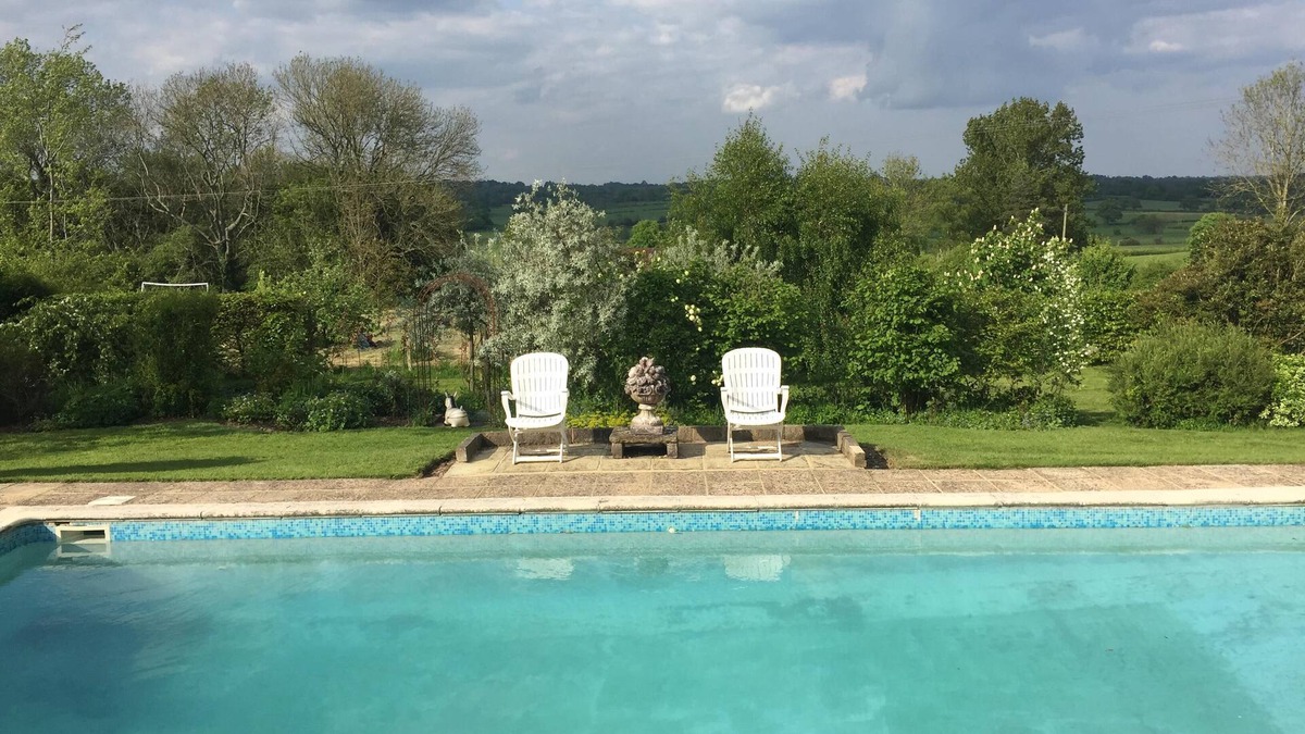 Ewhurst Green Cottage | Suite Overlooking Beautiful Wealden Countryside, Swimming Pool. (See offers )