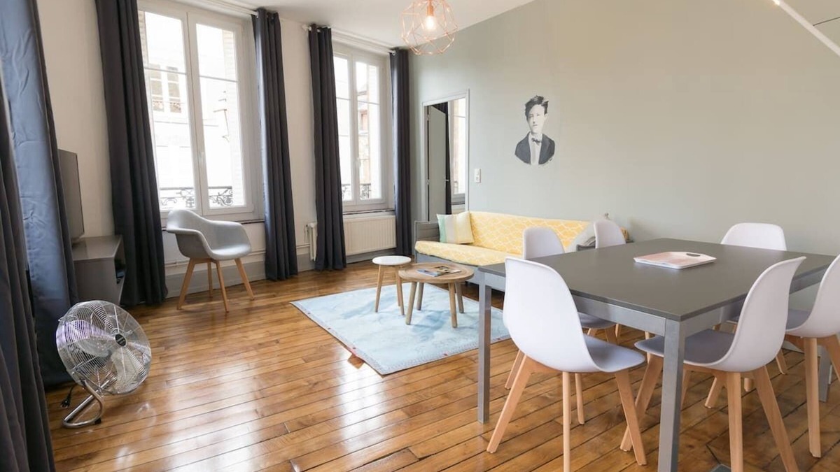 Charleville-Mezieres House | Suite Rimbaud - 6 p. - direct view Rimbaud museum