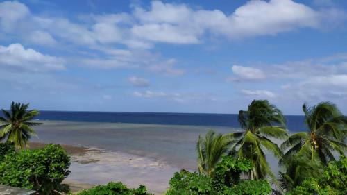 Boueni House | Suite Villa au bord de la mer chez Saloua