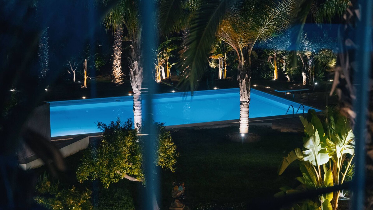 Porto Empedocle Villa | Suite with Pool View