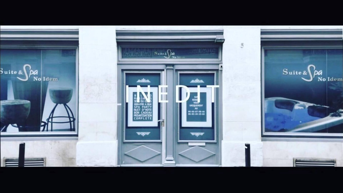 Nimes City Centre House | Suite with private jacuzzi